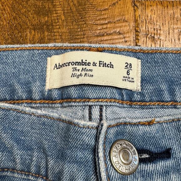 Abercrombie & Fitch The Mom High Rise Medium Wash Denim Jeans Women Sz 28/6 - Picture 2 of 7
